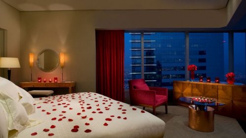 O atmosferă propice în dormitor stimulează apetitul sexual