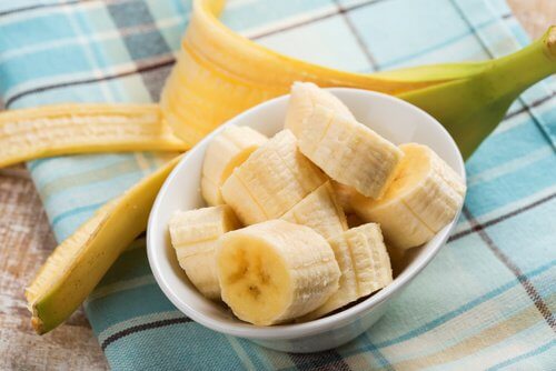 Banane ce tratează durerea de stomac