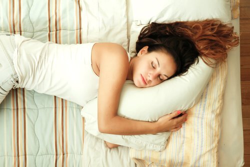 Un somn de calitate îți întărește sistemul imunitar