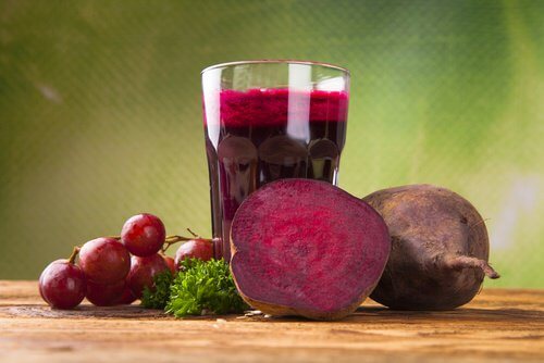 sucul-de-sfeclă-sănătos Sucul de sfeclă este sănătos și gustos