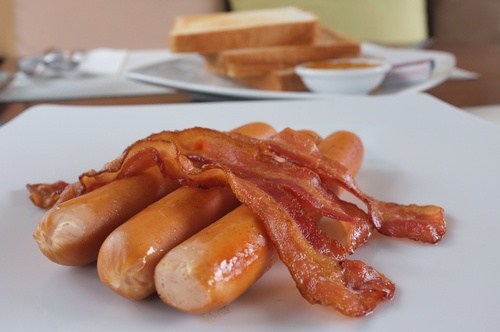 Ca să arzi calorii, evită anumite alimente nesănătoase