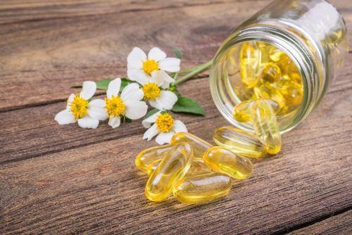Printre altele, uleiul de vitamina E combate căderea părului