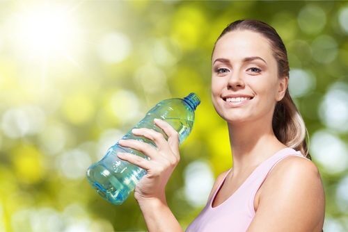 detoxifiere cu apa minerala