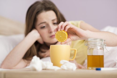 Excesul de mucus poate fi cauzat de răceală