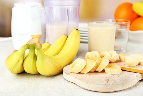 Somnolența poate ficauzată de fructe precum bananele