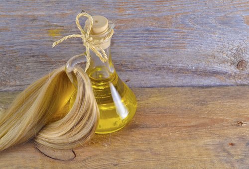 Uleiul din germeni de grâu este un balsam de păr natural