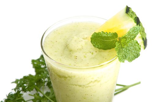 Băuturile verzi susțin detoxificarea organismului