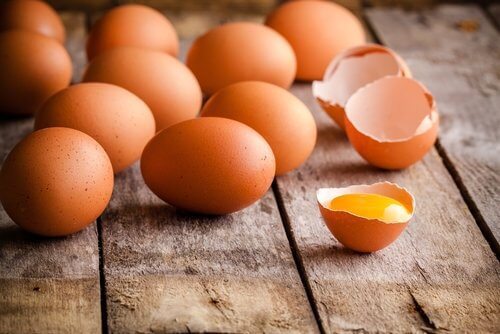 Ouăle sunt alimente bogate în calciu