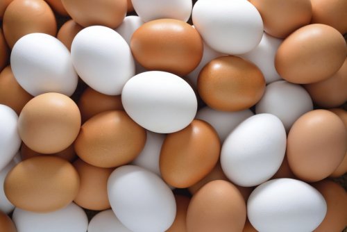 Folosește ouă pentru prepararea unei măști de păr bogate în proteine
