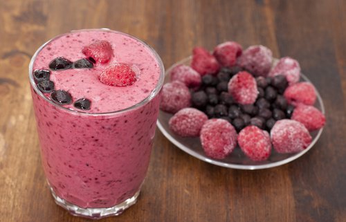 Smoothie-uri naturale pentru reglarea glicemiei cu zmeură