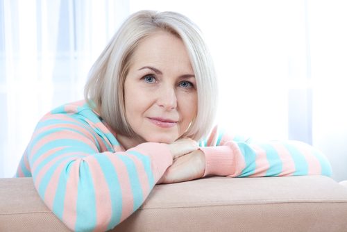 6 soluții pentru ameliorarea simptomelor menopauzei