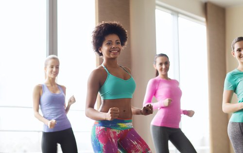Beneficii oferite de Zumba femeilor