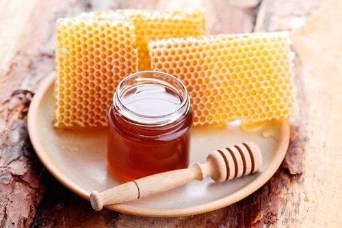 Cremă de banană și miere 100% naturală
