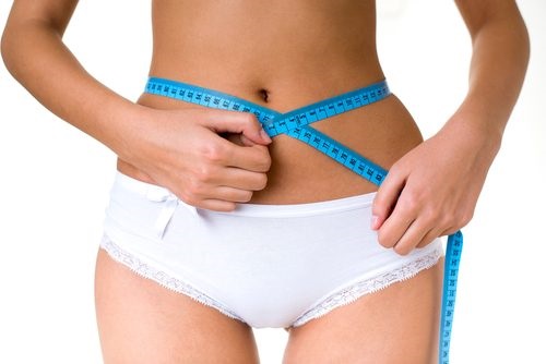 Exercițiu pentru arderea grăsimilor ce te ajută să ai un abdomen plat