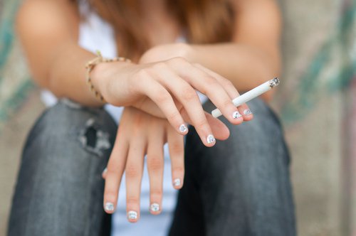 Evită fumatul și alte obiceiuri nocive pentru creier