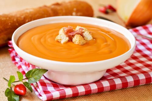 Rețetă de salmorejo care previne cancerul de colon Rețetă de salmorejo care previne cancerul de colon