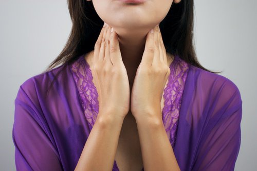 8 simptome ale hipotiroidismului