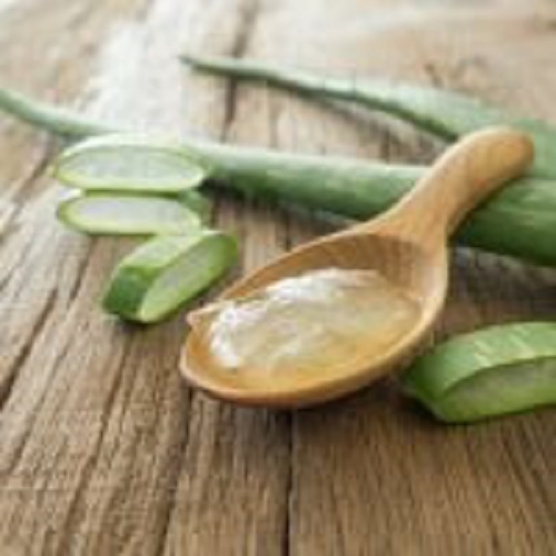 Remedii naturiste împotriva negilor cu aloe vera