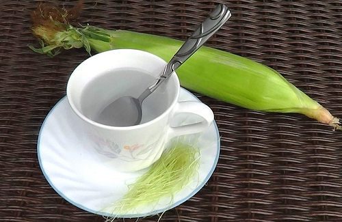 Mătasea de porumb pentru dizolvarea pietelor la rinichi