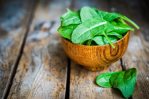 Spanacul pe lista de legume bogate în proteine