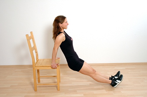 Cum să îți subțiezi brațele prin practicarea unor exerciții fizice