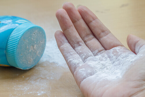 Dovezi că pudra de talc este cancerigenă