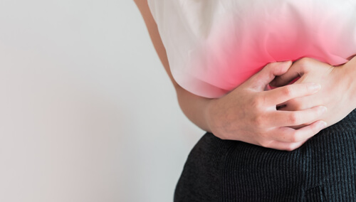 Nevoia de remedii naturale pentru probleme menstruale precum crampele severe