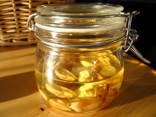 Tratarea venelor în pânză de păianjen cu ingrediente ca usturoiul