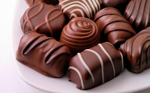 Alimente care cresc tensiunea arterială precum ciocolata
