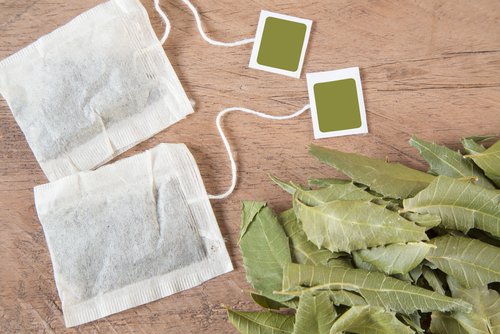 Ceaiuri care sunt remedii naturiste pentru mirosul vaginal neplăcut