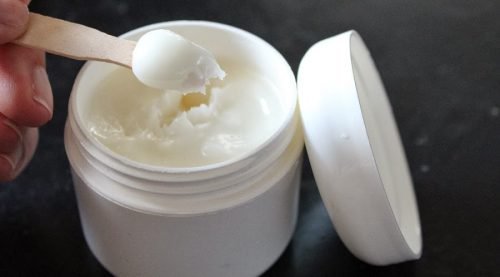 Deodorante naturale pentru zona axilelor cu ulei de cocos