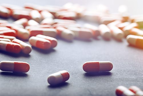 Cauze ale căderii părului precum administrarea anumitor medicamente