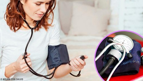 Măsurarea corectă a tensiunii arteriale acasă. 8 sfaturi