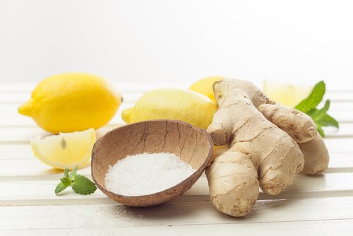 Ghimbir inclus în remedii naturiste pentru gingiile inflamate