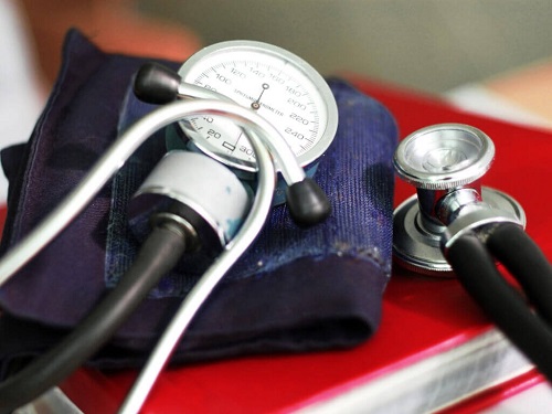Tensiometru care asigură măsurarea corectă a tensiunii arteriale acasă