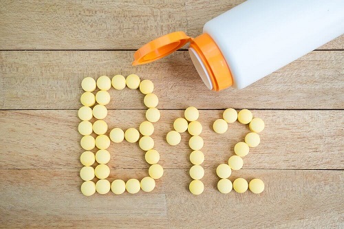 Vitamina B12 pe lista de nutrienți necesari după 40 de ani