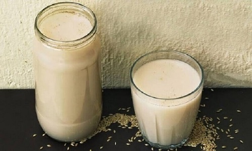 Ce este laptele de meiul canarilor și cum se prepară