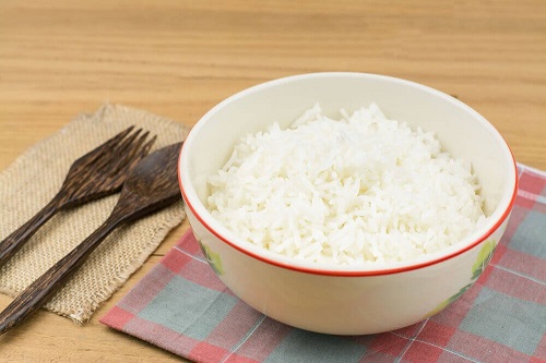 Cel mai bun mod de a consuma orez alb gătit