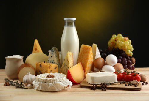 Nutrienți necesari după 40 de ani precum calciul