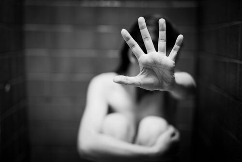 Depresia inclusă pe lista de semne că ești o victimă a abuzului verbal