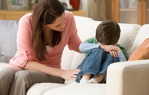 Efectele lipsei de afecțiune în copilărie precum exprimarea sentimentelor