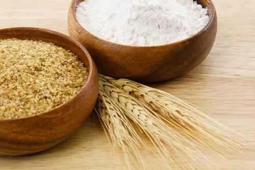 Germeni de grâu ca ingredient într-o mască naturală cu efect de lifting