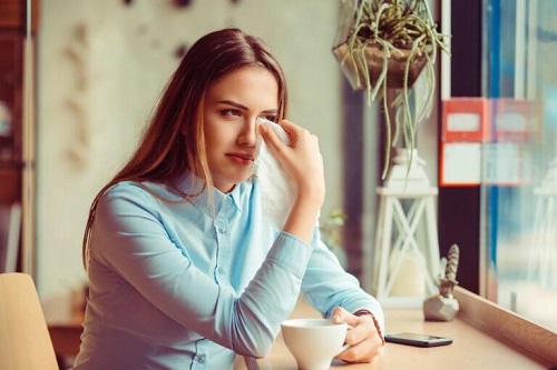 5 trucuri pentru a depăși suferința emoțională