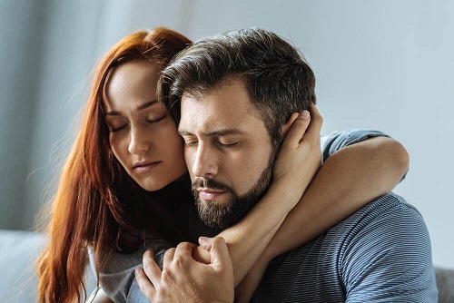 Merită să te împaci cu fostul iubit când vă leagă dragostea