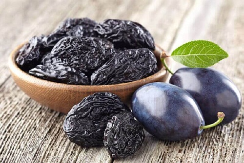 Prune crude și uscate