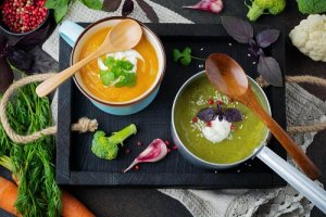 5 supe delicioase pentru detoxifierea corpului