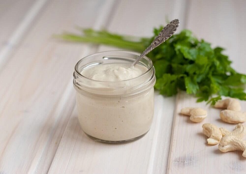 Cum să prepari maioneză de post ca parte a unui regim vegetarian