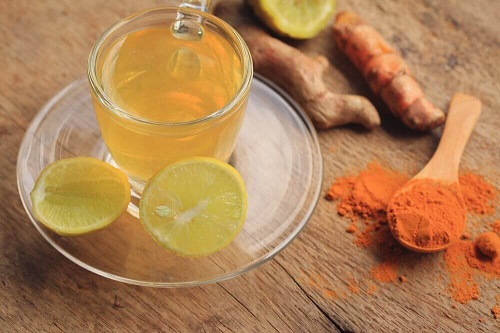 Slăbește cu turmeric în ceai de lămâie