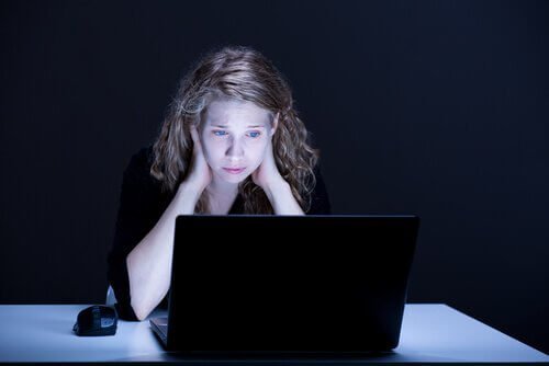 Stima de sine scăzută pe lista de motive pentru care nu ai prieteni