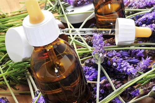 Terapia florală Bach cu flori de lavandă